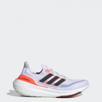 Sepatu running adidas ultra boost top