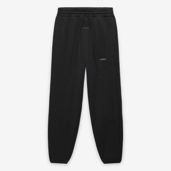 Adidas indonesia website top