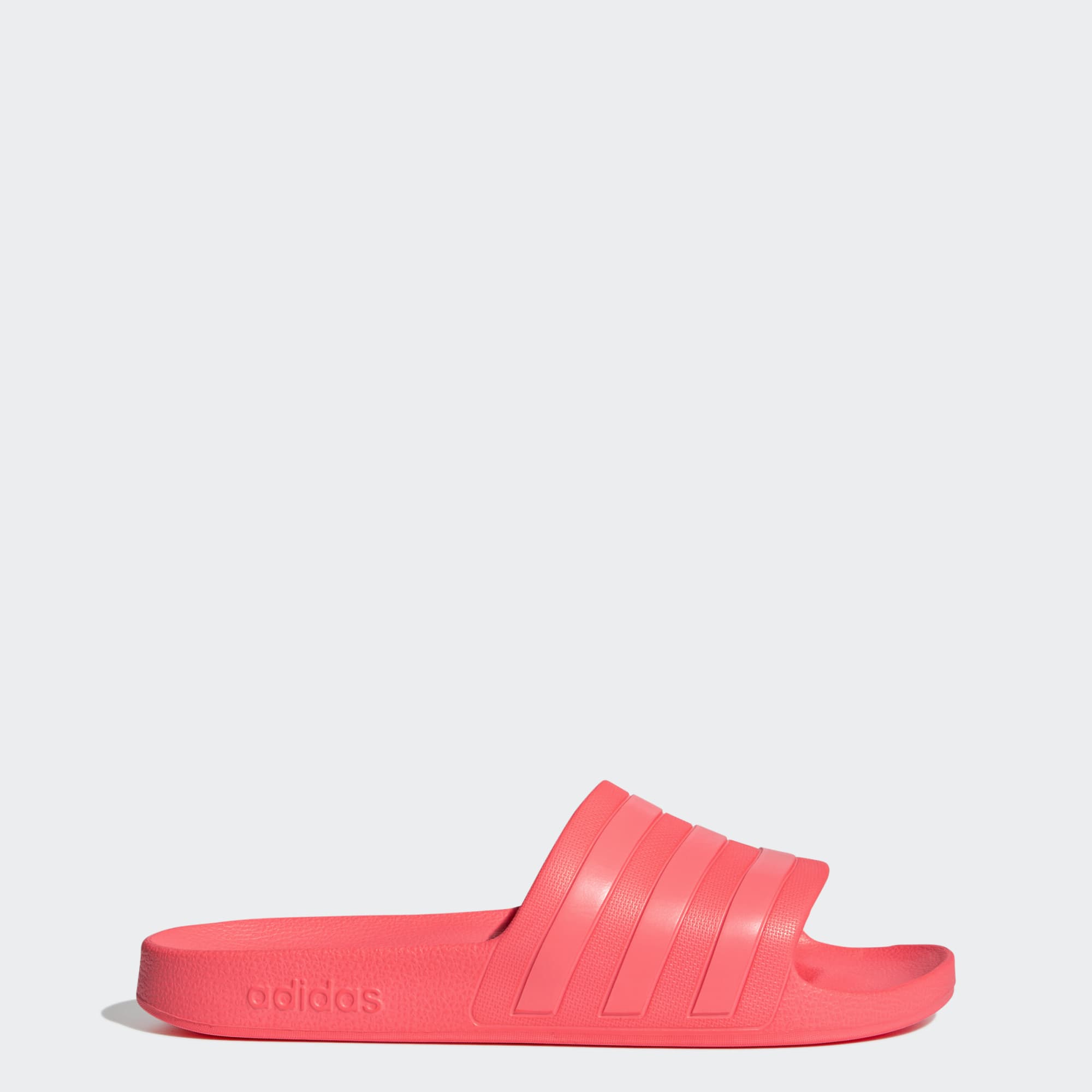 Adilette Aqua Slides