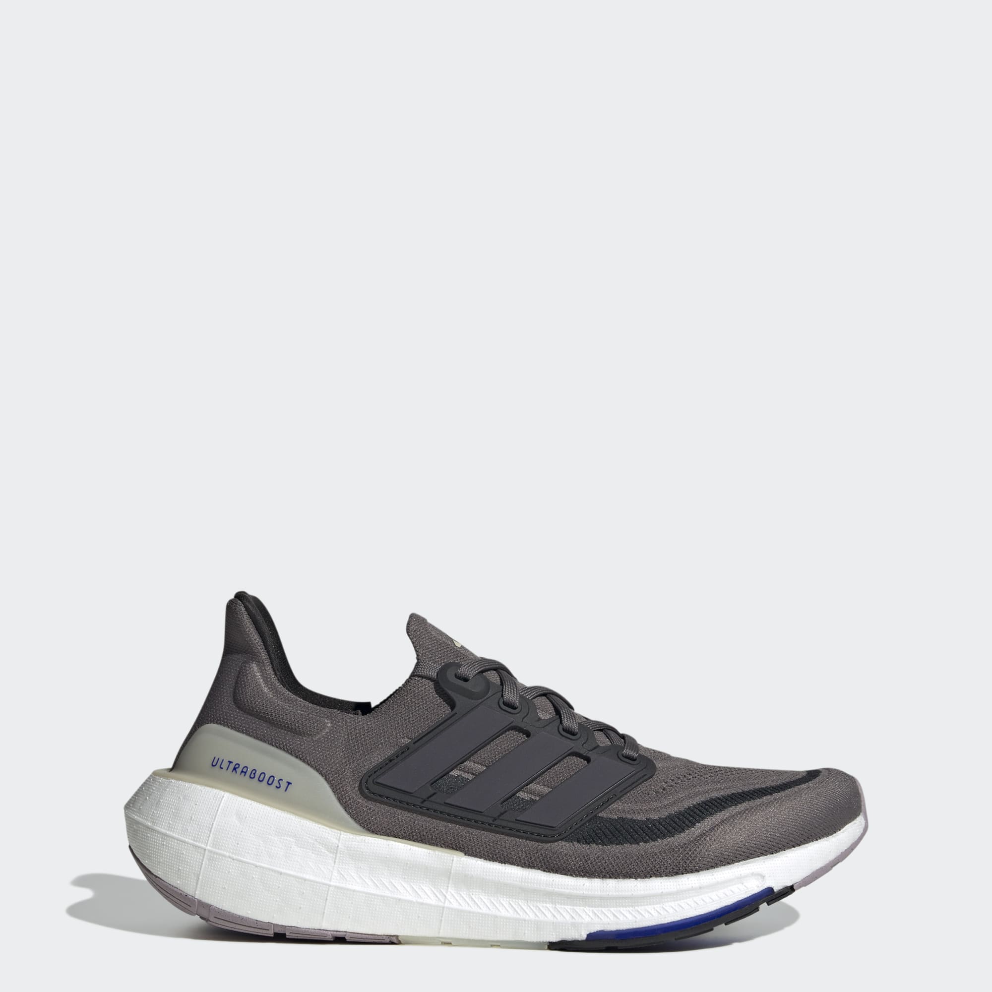 Harga sepatu adidas energy boost top