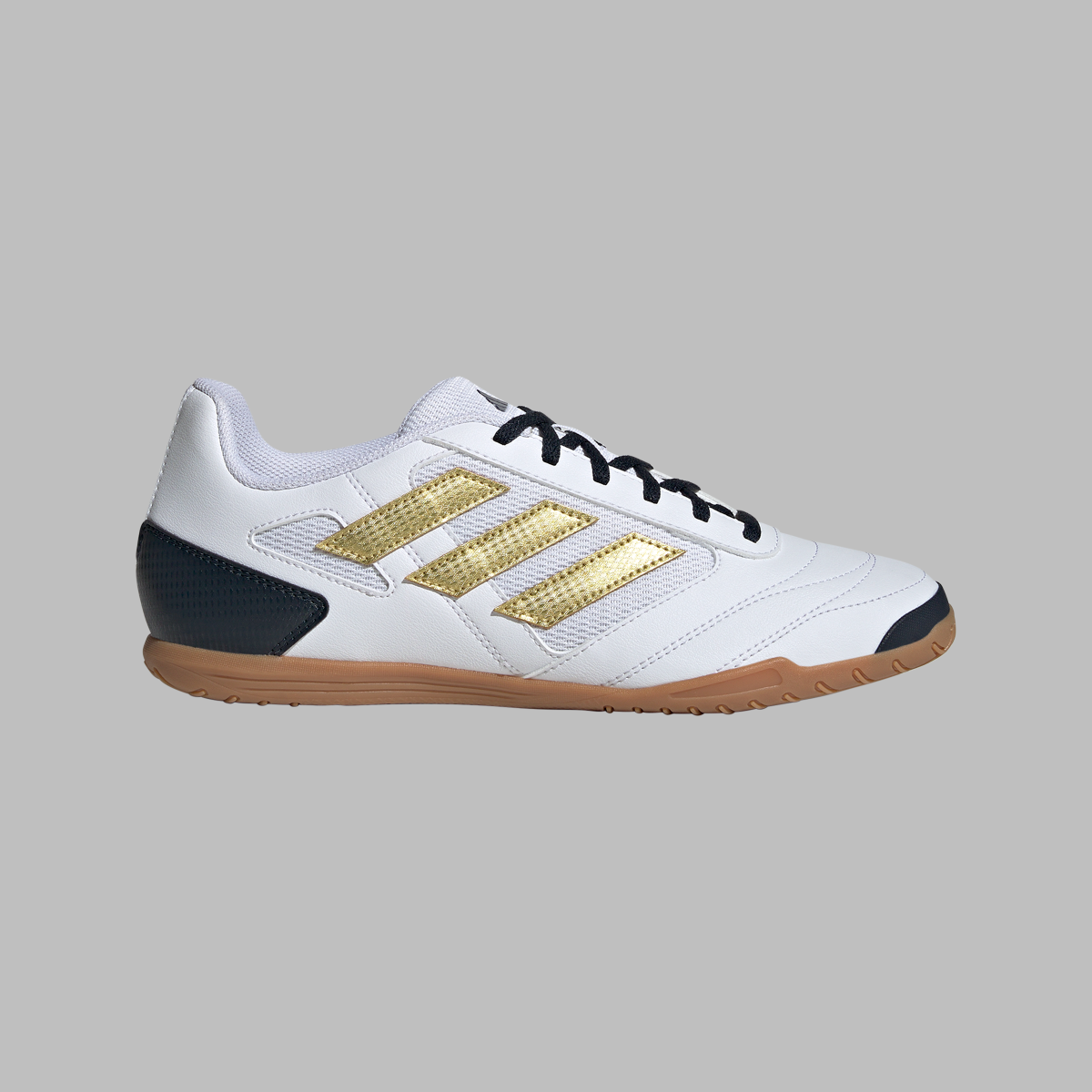 Adidas sala putih top
