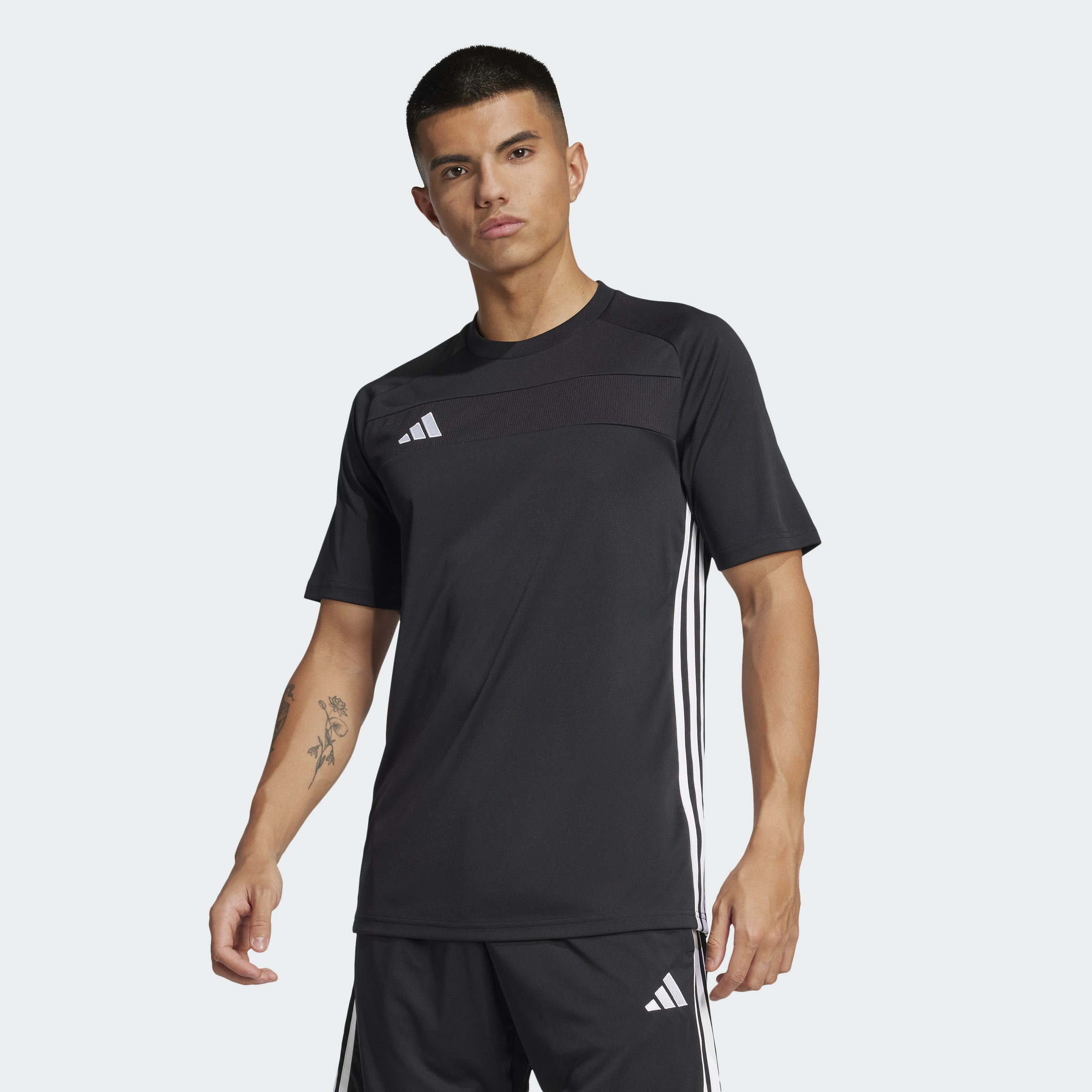 Tiro 25 Essentials Jersey