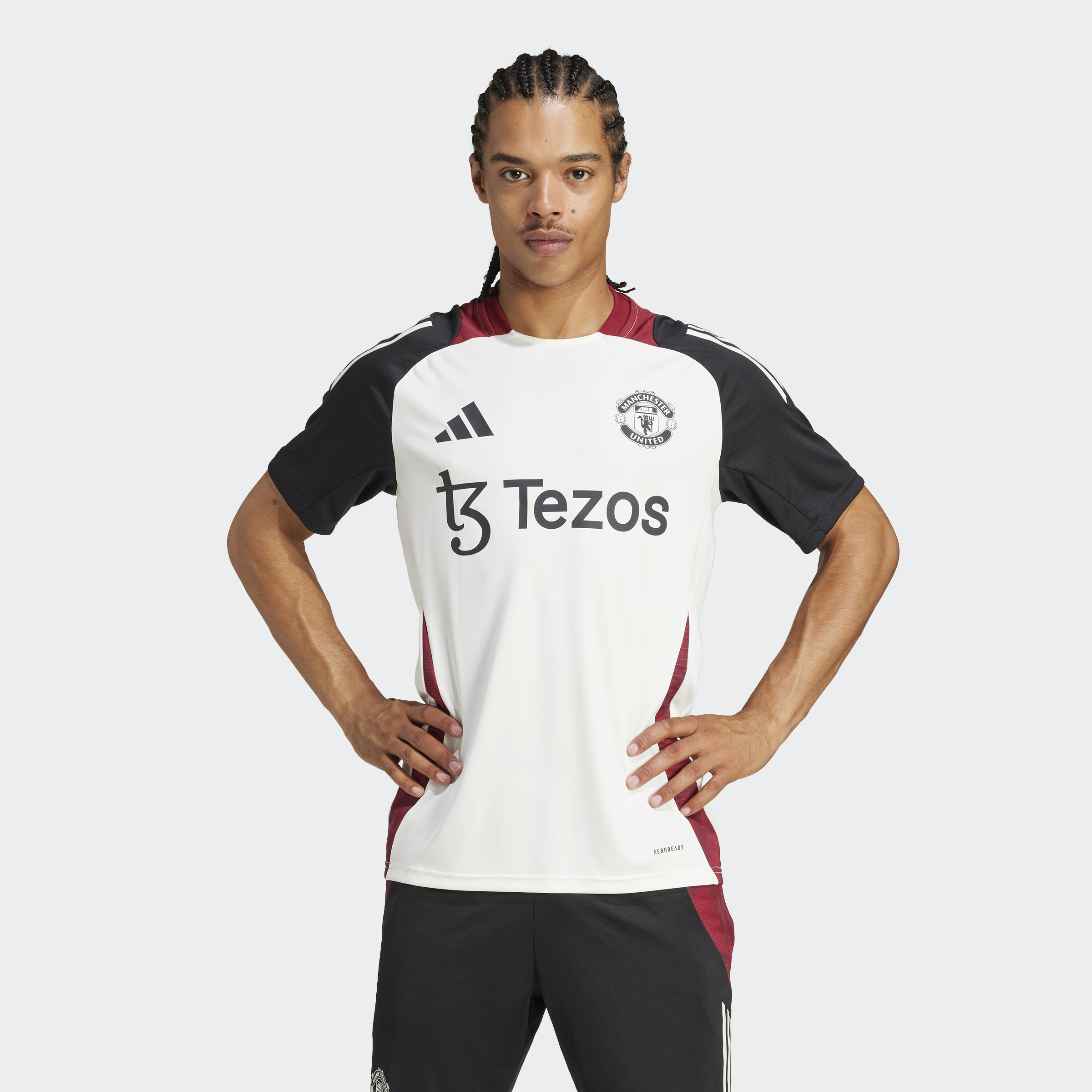 Manchester United Tiro 24 Training Jersey